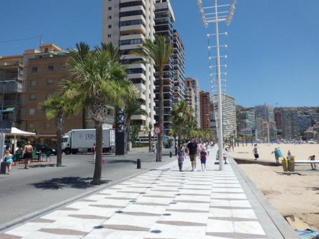 Disponible En Abril-Wifi-3Hab, 6 Pers, -Piscina, Aire Acondi-Parking Opcionable Extra Apartment Benidorm Exterior photo