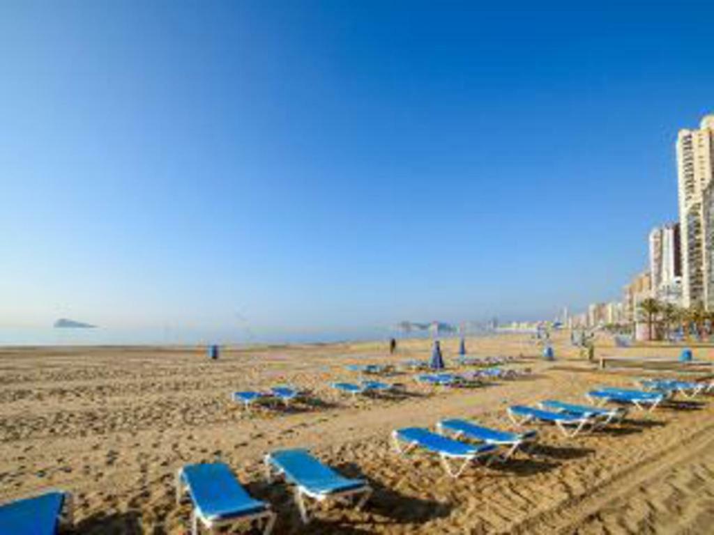 Disponible En Abril-Wifi-3Hab, 6 Pers, -Piscina, Aire Acondi-Parking Opcionable Extra Apartment Benidorm Exterior photo